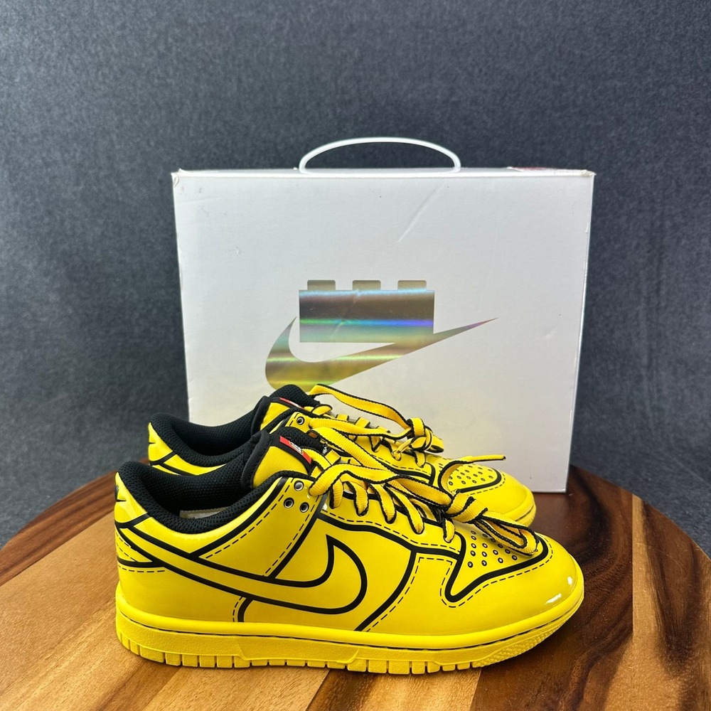 Nike Dunk Low x LEGO "Tour Yellow" Collection Youth GS 4Y Black IF2117-700